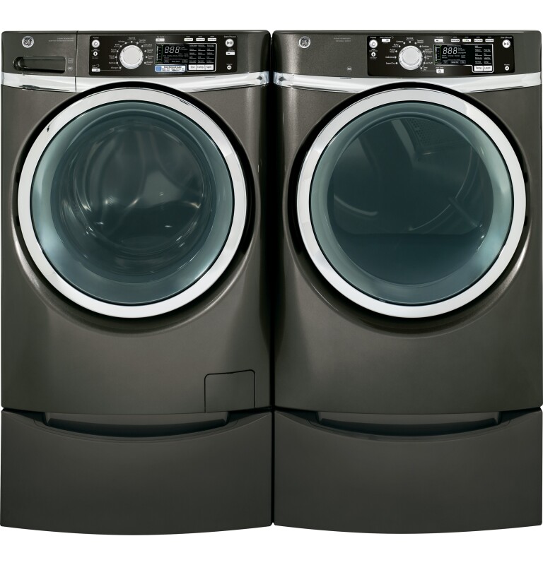 4.5 DOE cu. ft. capacity Front Load washer with steam GFWS2605FMC