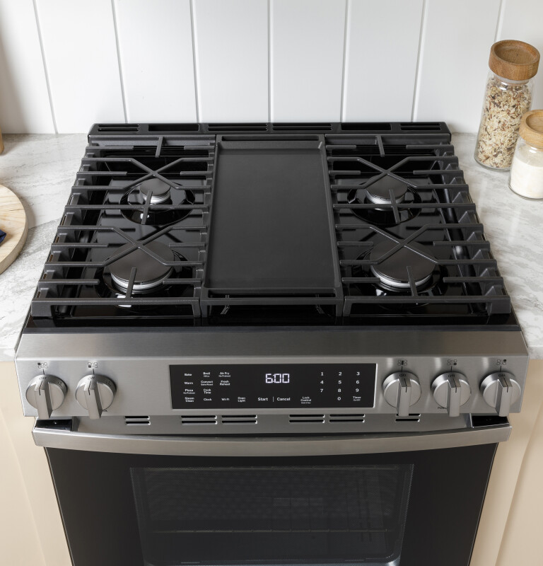 30" Free-Standing Gas Range with Crisp Mode view 15