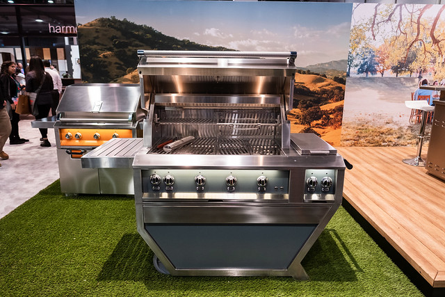42″ Outdoor Deluxe Grill with Double Side Burner GMBR42CX2PP