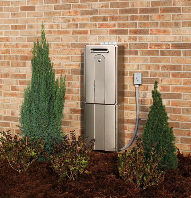 Outdoor Tankless Water Heater GN94ENSRSA, product image 9 of 11