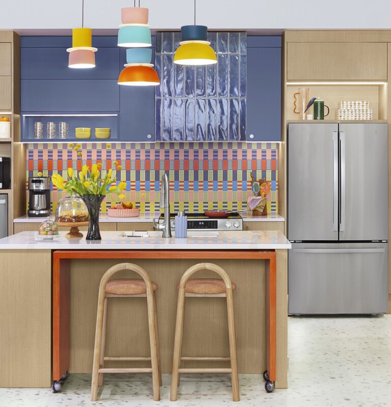 27.0 Cu. Ft. Fingerprint Resistant French-Door Refrigerator view 12