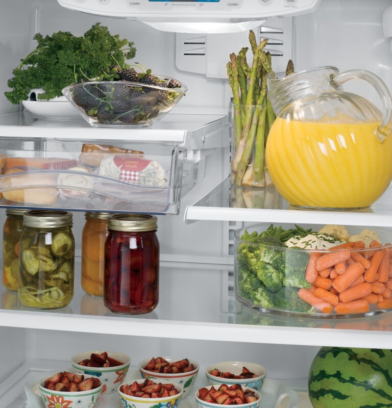 22.7 Cu. Ft. French-Door Refrigerator GNS23GMHES