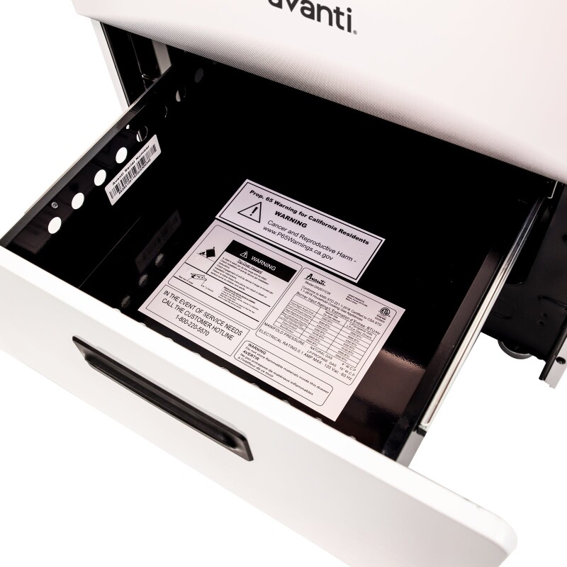 Avanti 20" Compact Gas Range Oven view 3