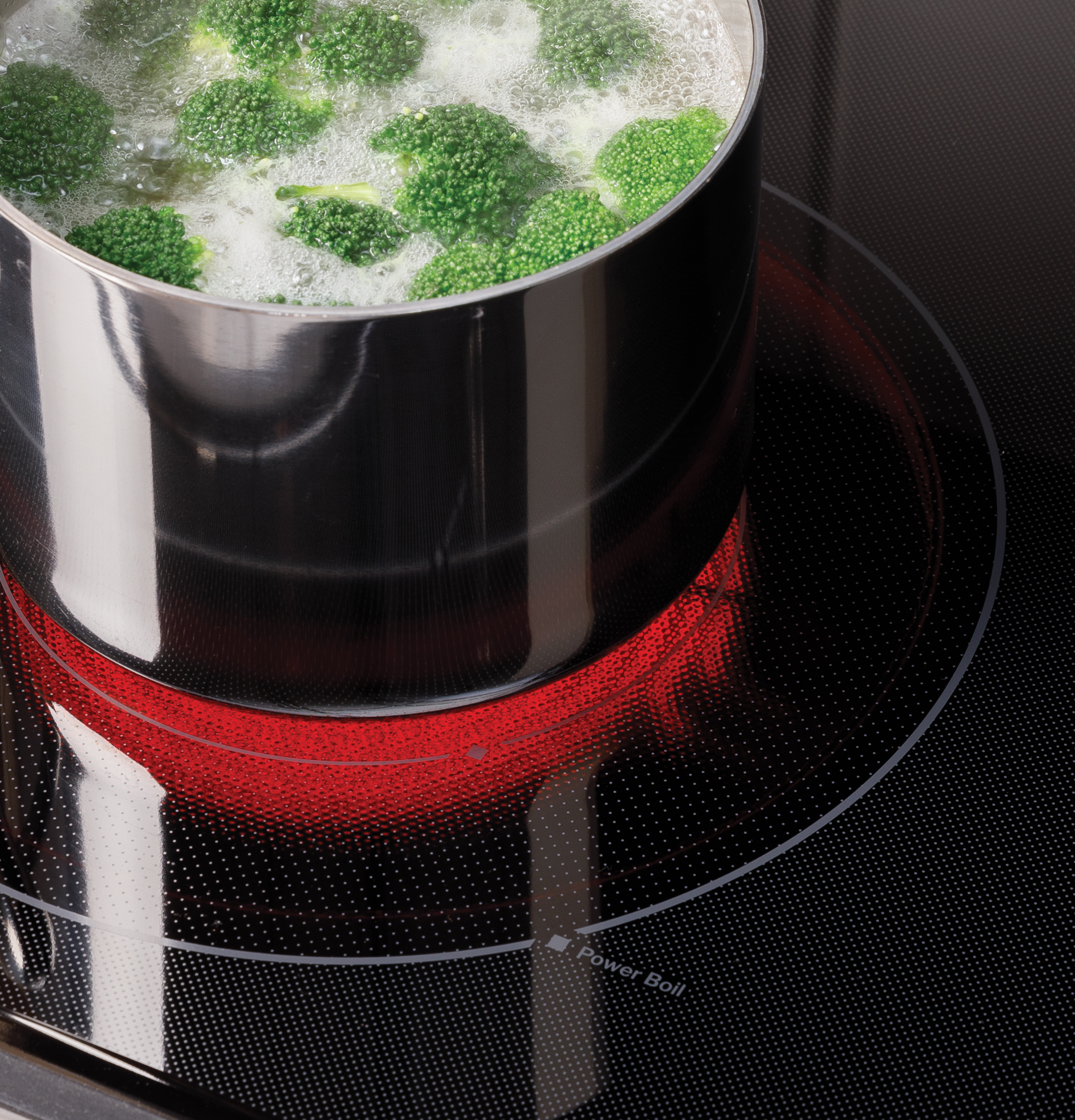 30" Free-Standing Electric Range view 7