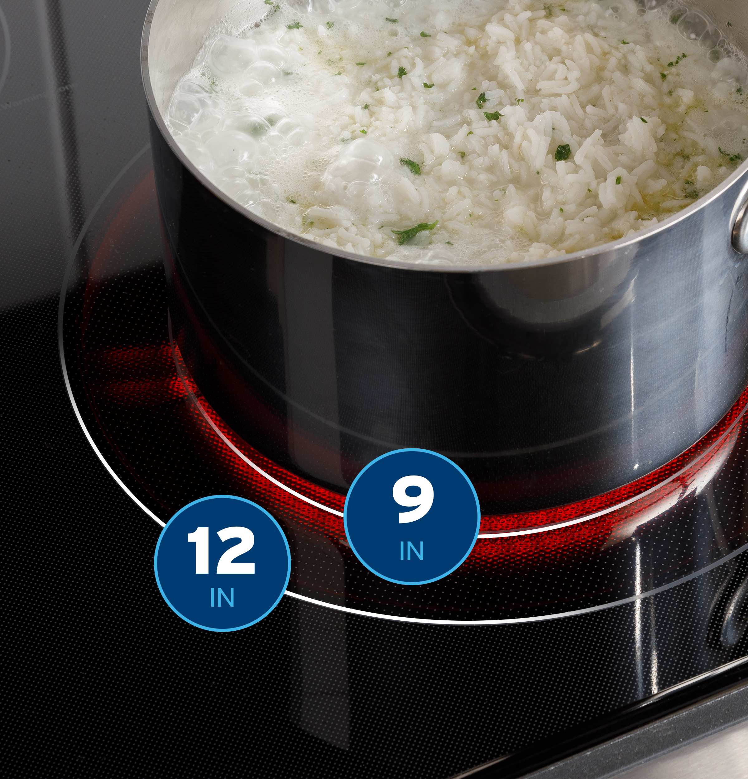 30" Free-Standing Electric Convection Range with No Preheat Air Fry and EasyWash Oven Tray view 5