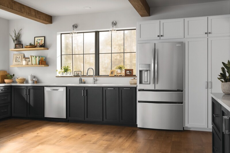 26 Cu. Ft. Standard-Depth 4-Door French Door Refrigerator view 11
