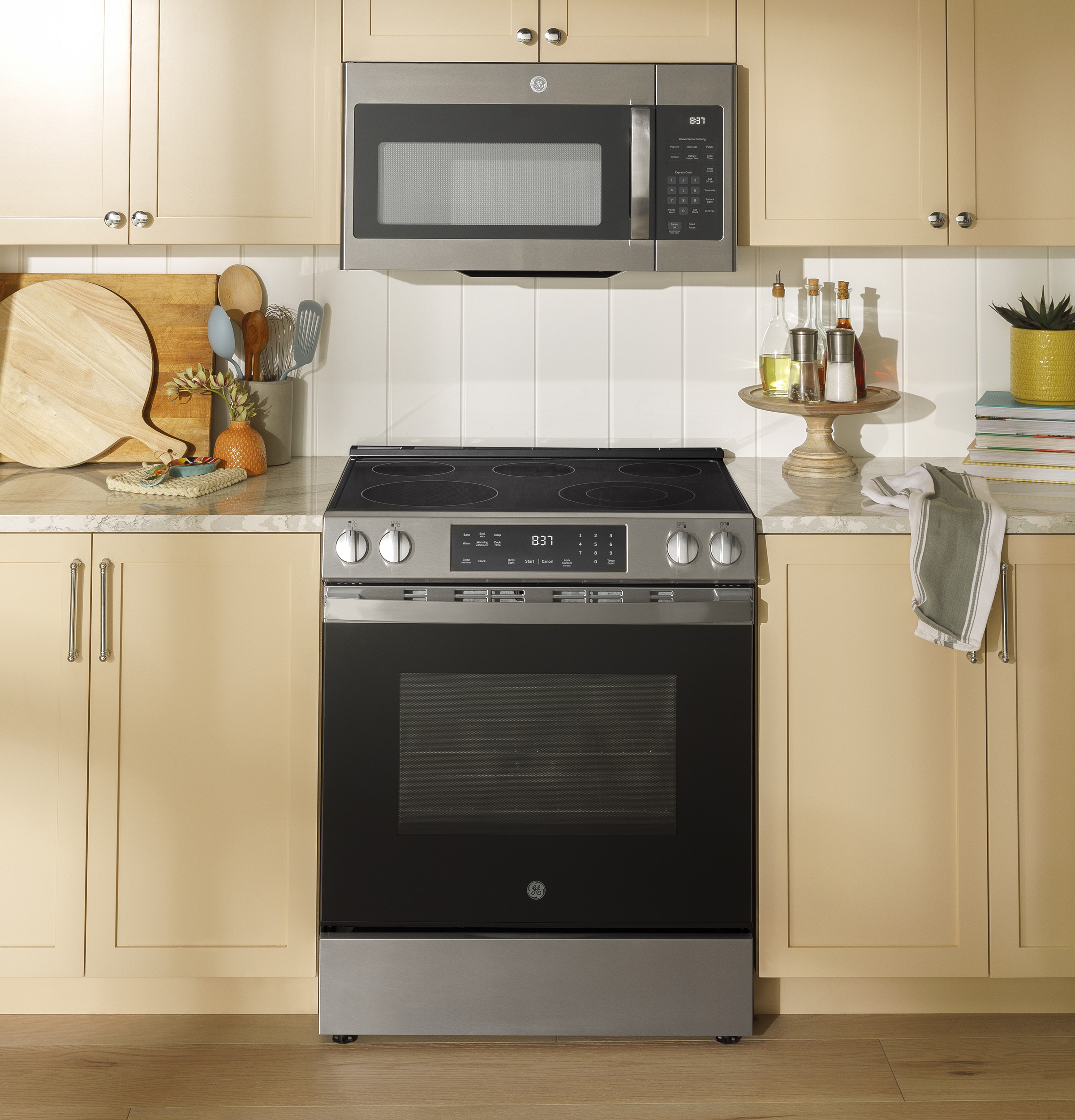 30" Slide-In Electric Range with Crisp Mode view 22