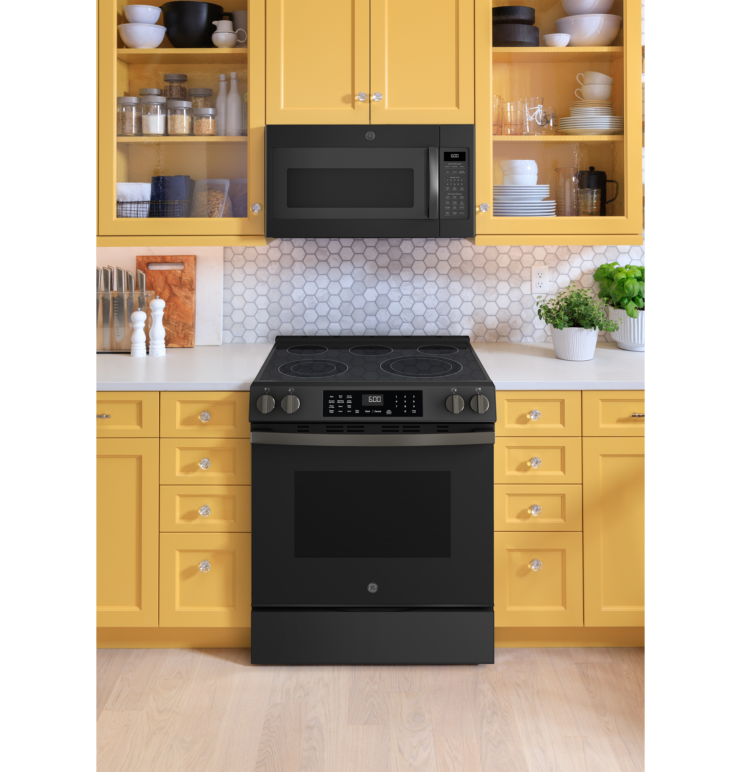 30" Slide-In Electric Convection Range with No Preheat Air Fry and EasyWash Oven Tray view 24