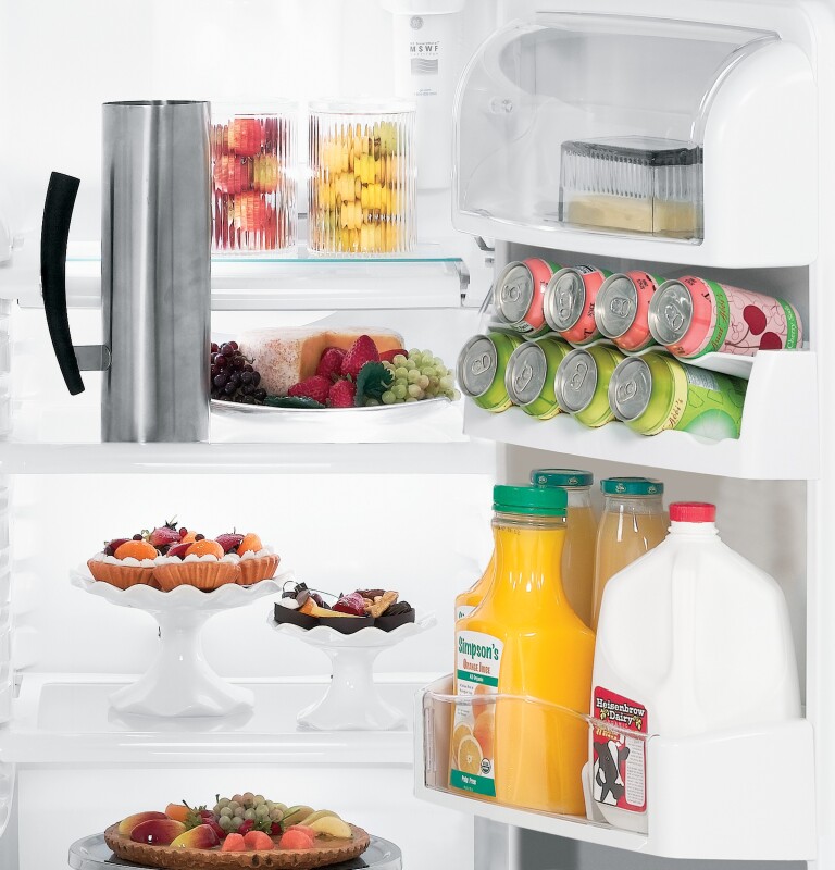 22.7 Cu. Ft. Side-By-Side Refrigerator with Dispenser GSCF3PGXWW