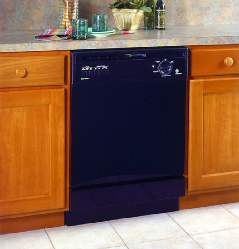 Built-In Potscrubber Dishwasher w/ SureClean Wash System GSD3410ZAA