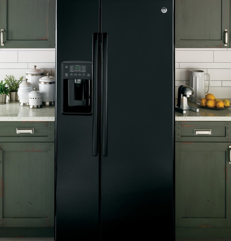 23.2 Cu. Ft. Side-By-Side Refrigerator GSE23GGKBB