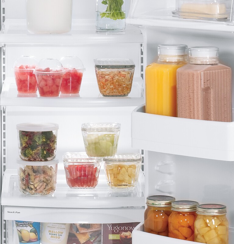 21.9 Cu. Ft. Side-By-Side Refrigerator GSH22JGDCC