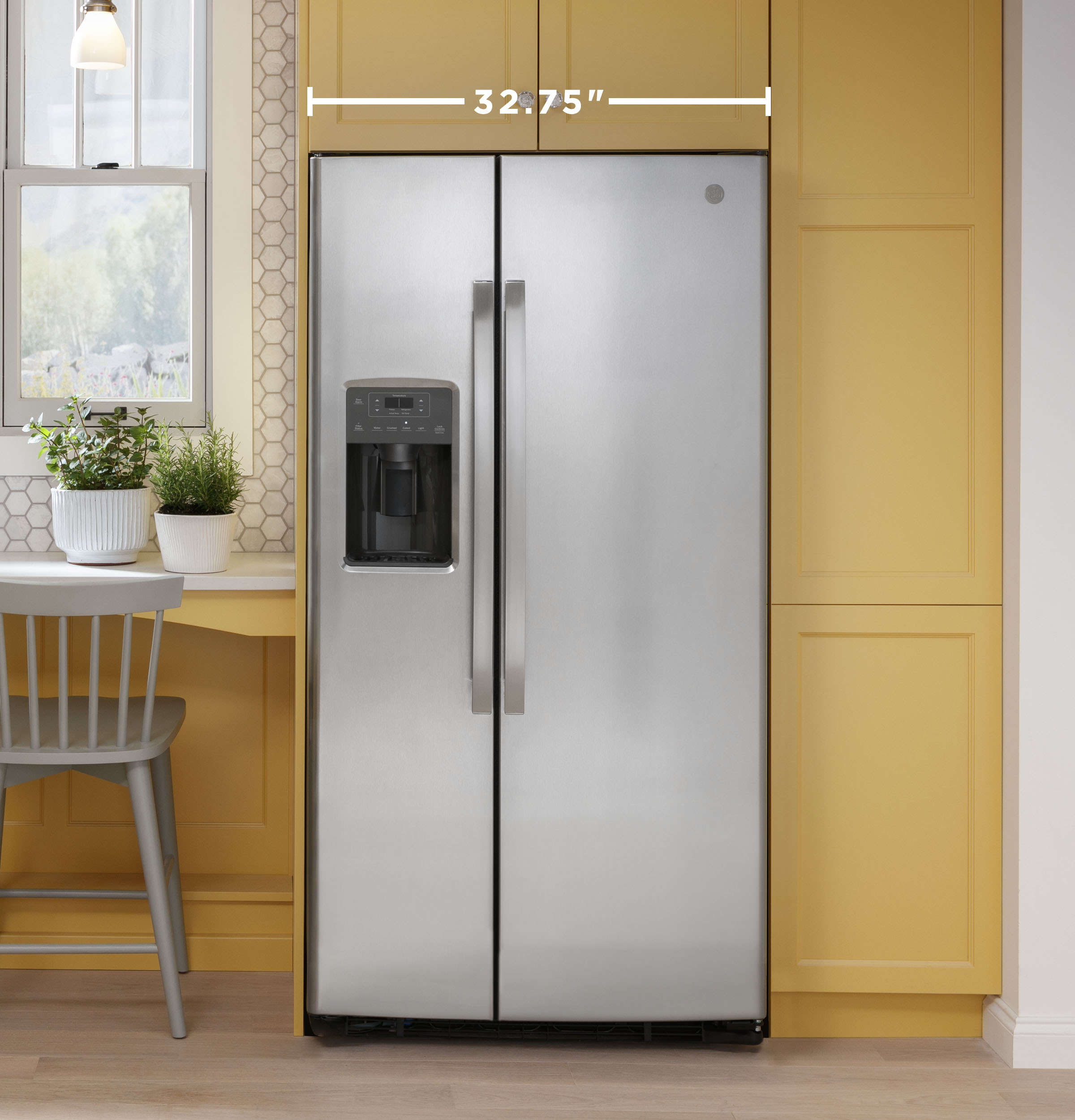 23.0 Cu. Ft. Side-By-Side Refrigerator view 4