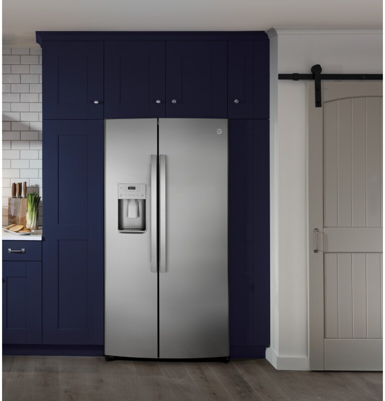 25.1 Cu. Ft. Fingerprint Resistant Side-By-Side Refrigerator view 7