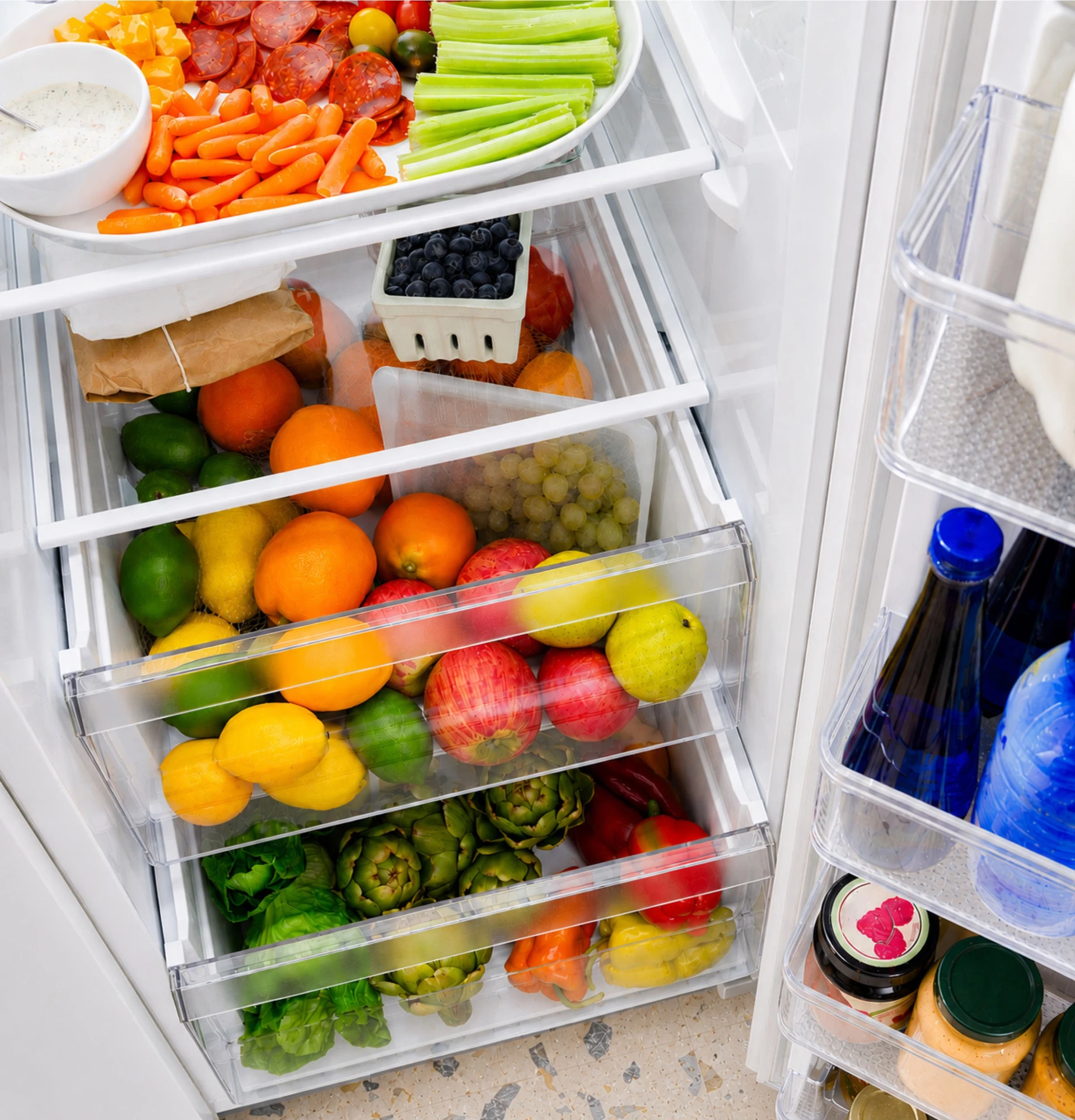 27.9 Cu. Ft. Side-By-Side Refrigerator with Extra Tall Dispenser and In-Door Icemaker GSS28NGYWW