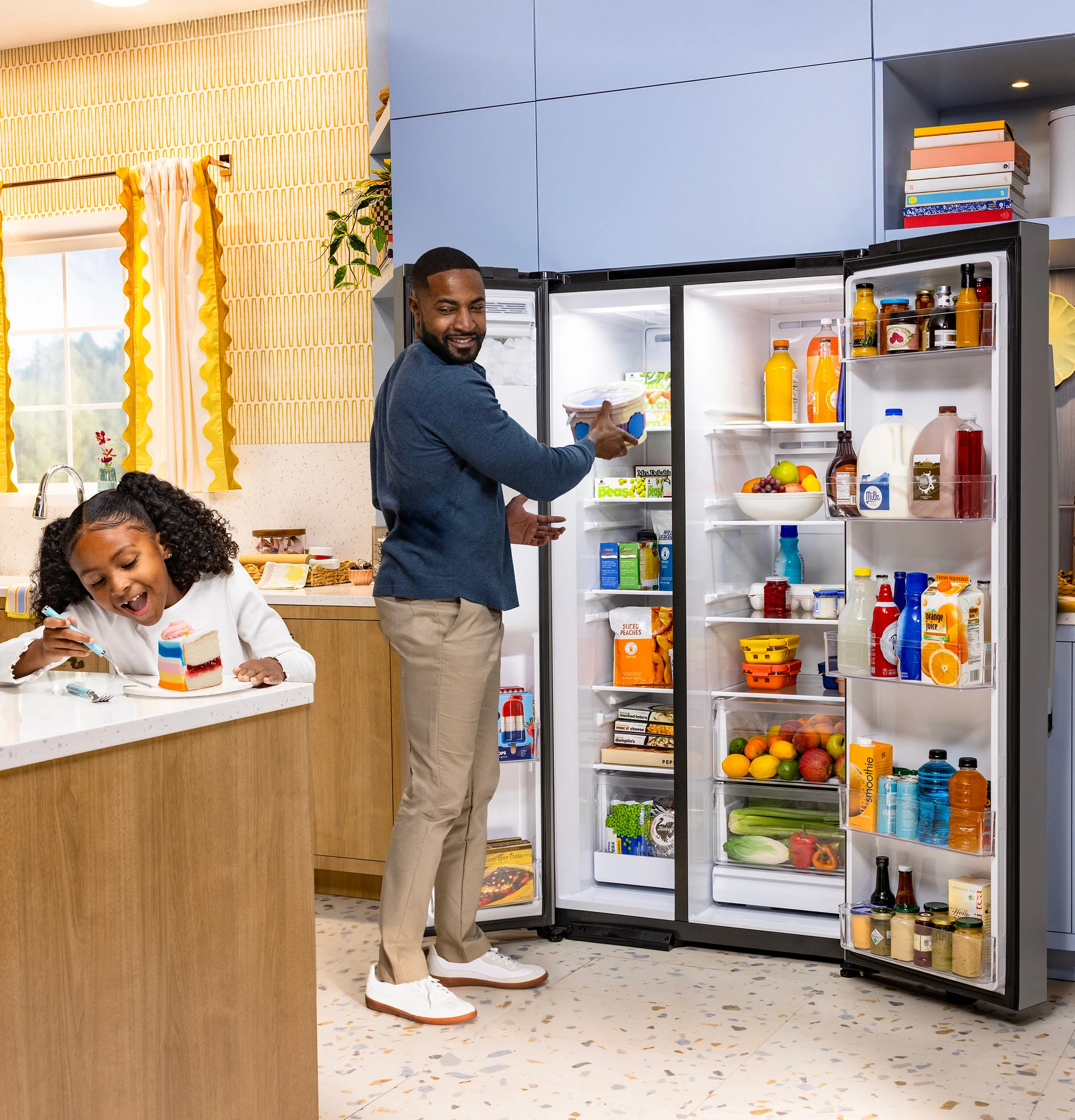 27.9 Cu. Ft. Side-By-Side Refrigerator with Extra Tall Dispenser and In-Door Icemaker GSS28NMYES