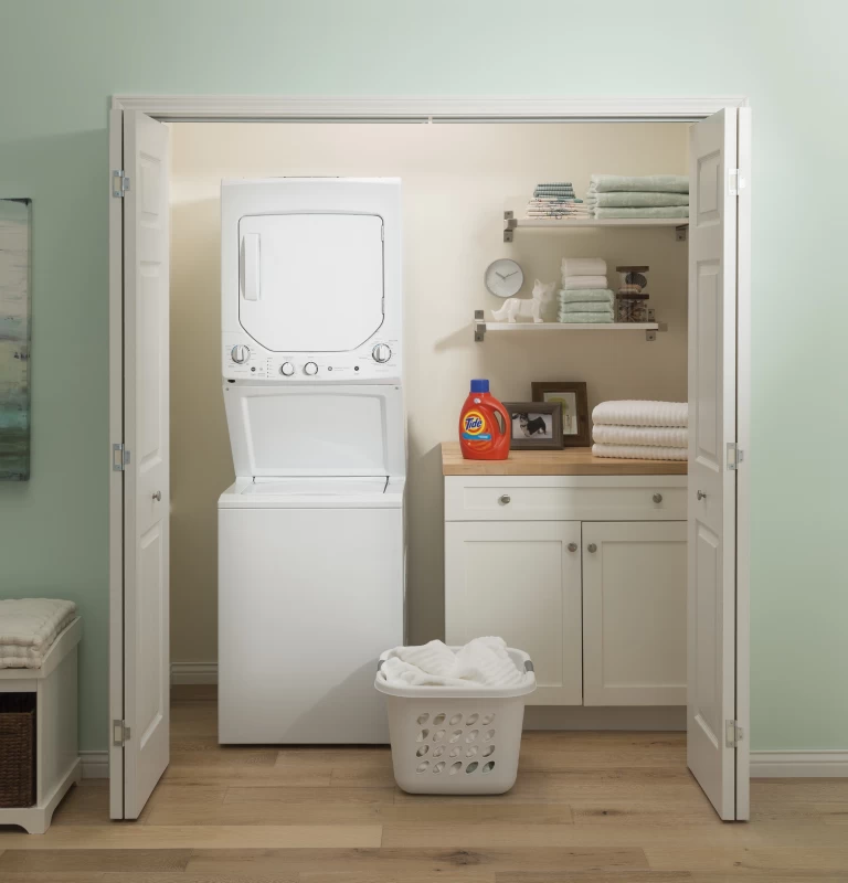 Unitized Spacemaker 2.3 cu. ft. Capacity Washer with Stainless Steel Basket and 4.4 cu. ft. Capacity Gas Dryer GUD24GSSMWW