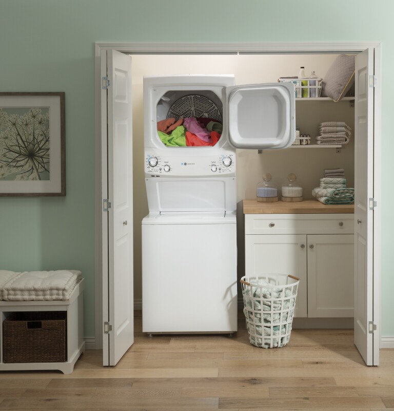 Unitized Spacemaker 3.9 cu. ft. Capacity Washer with Stainless Steel Basket and 5.9 cu. ft. Capacity Gas Dryer view 6