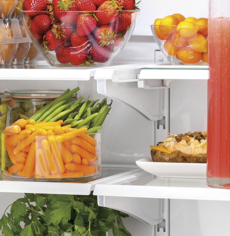 18.6 Cu. Ft. Counter-Depth French-Door Refrigerator view 7