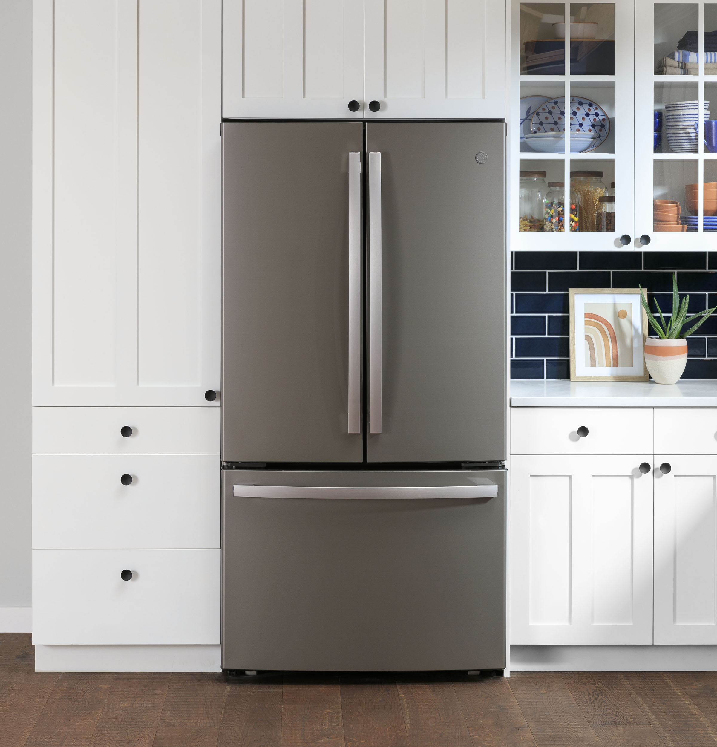 23.1 Cu. Ft. Counter-Depth French-Door Refrigerator view 8