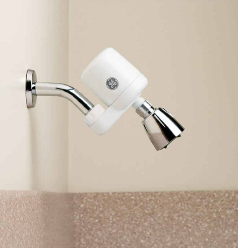 Universal Shower Filtration System GXSM01HWW, product image 2 of 4
