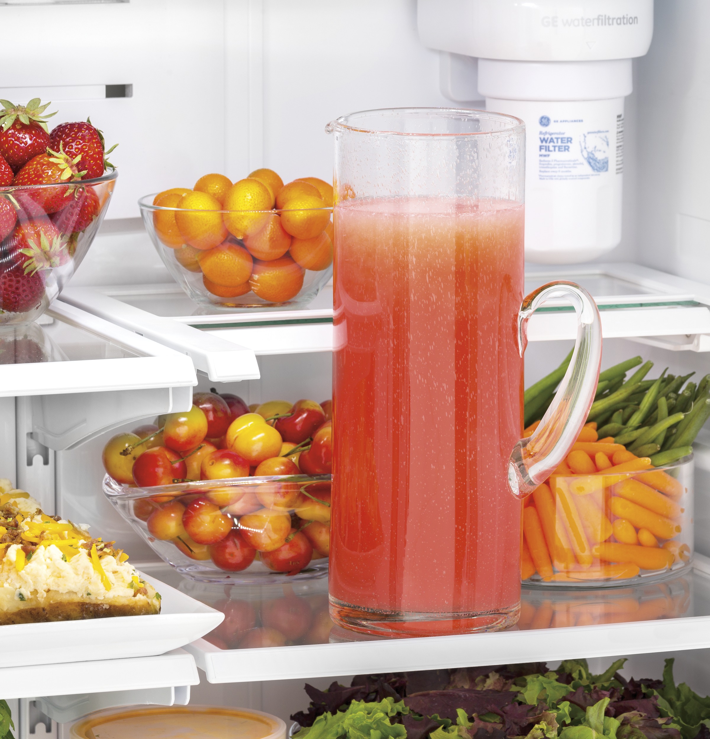 17.5 Cu. Ft. Counter-Depth French-Door Refrigerator view 8