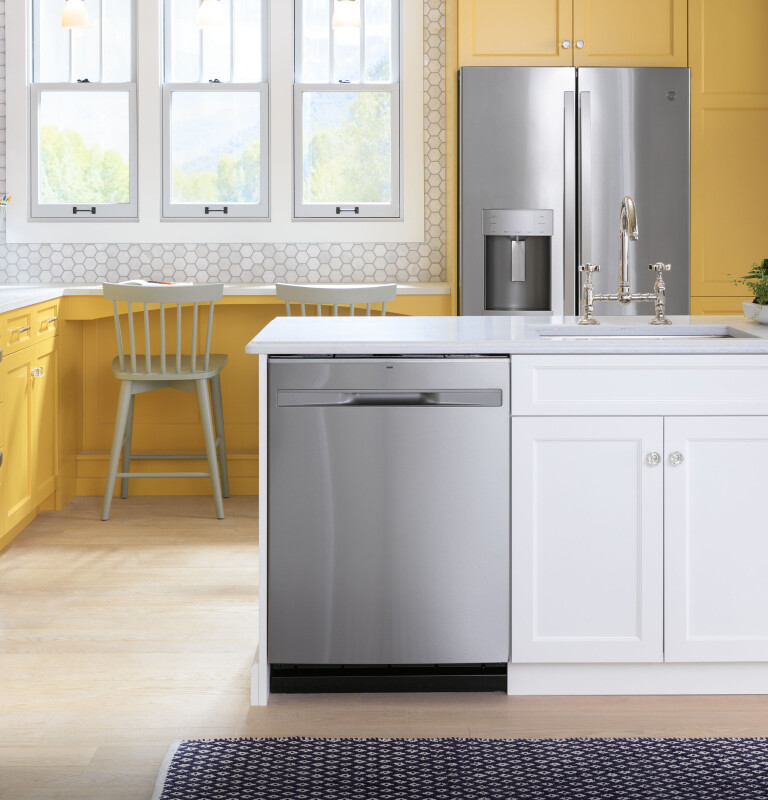 22.1 Cu. Ft. Counter-Depth Fingerprint Resistant French-Door Refrigerator view 6