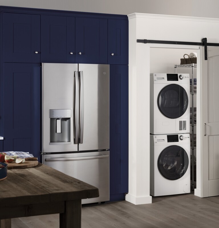 22.2 Cu. Ft. Counter-Depth French-Door Refrigerator GYS22GSNSS