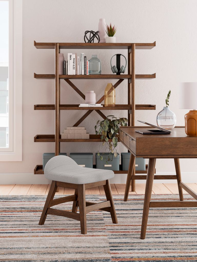Lyncott 60 Inch Home Office Desk In Brown H61544