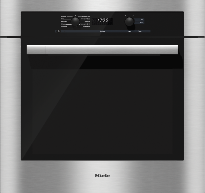 30 Inch Convection Oven with Self Clean for easy cleaning. H6180BP