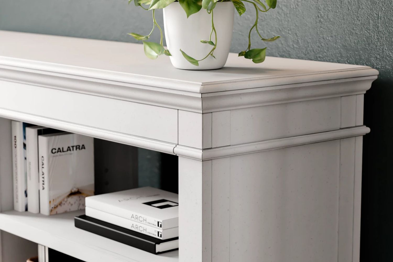 Kanwyn Whitewash Credenza H77746