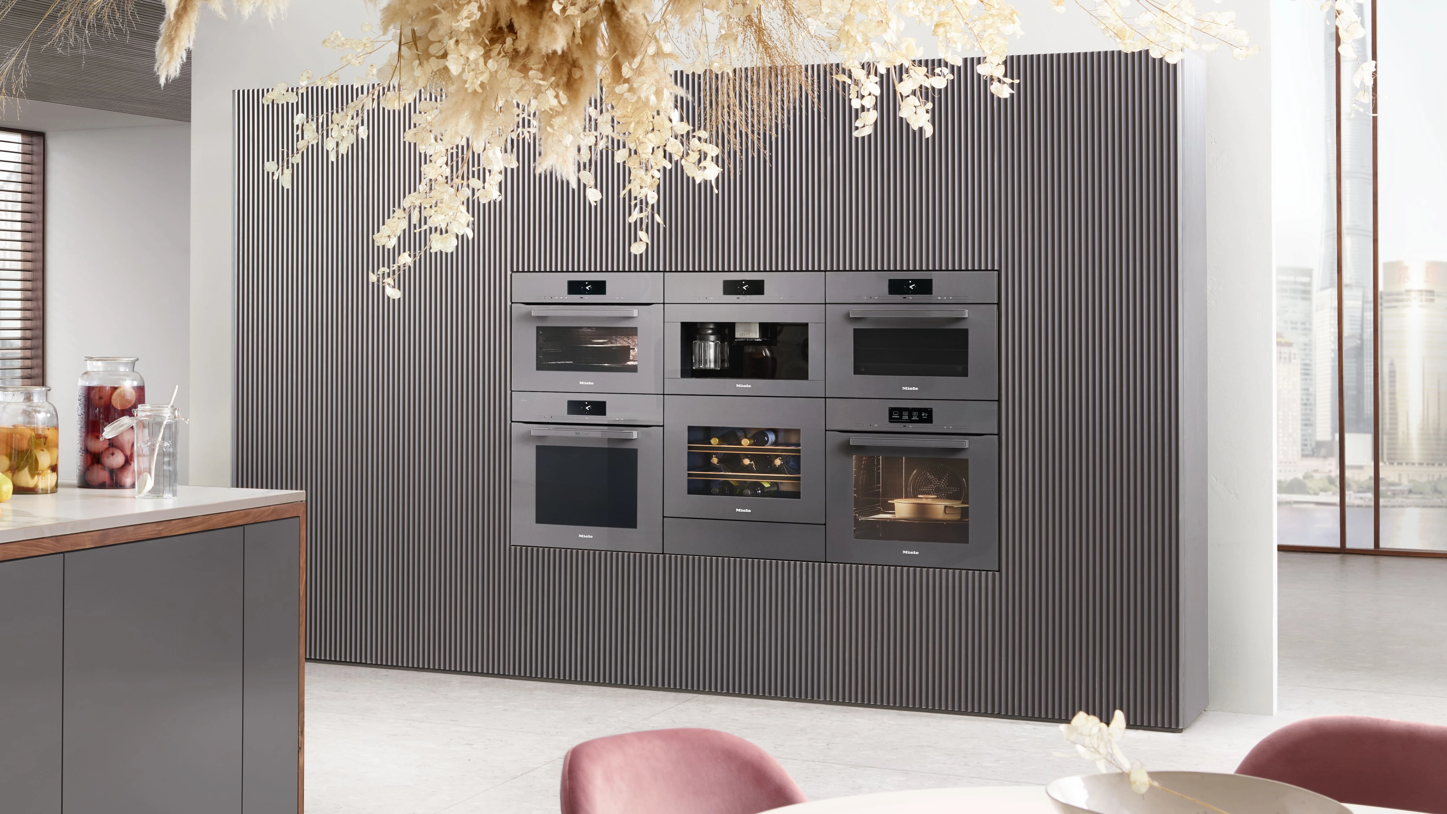24" VitroLine Speed Oven Mtouch (Graphite Grey) H7840BMGG