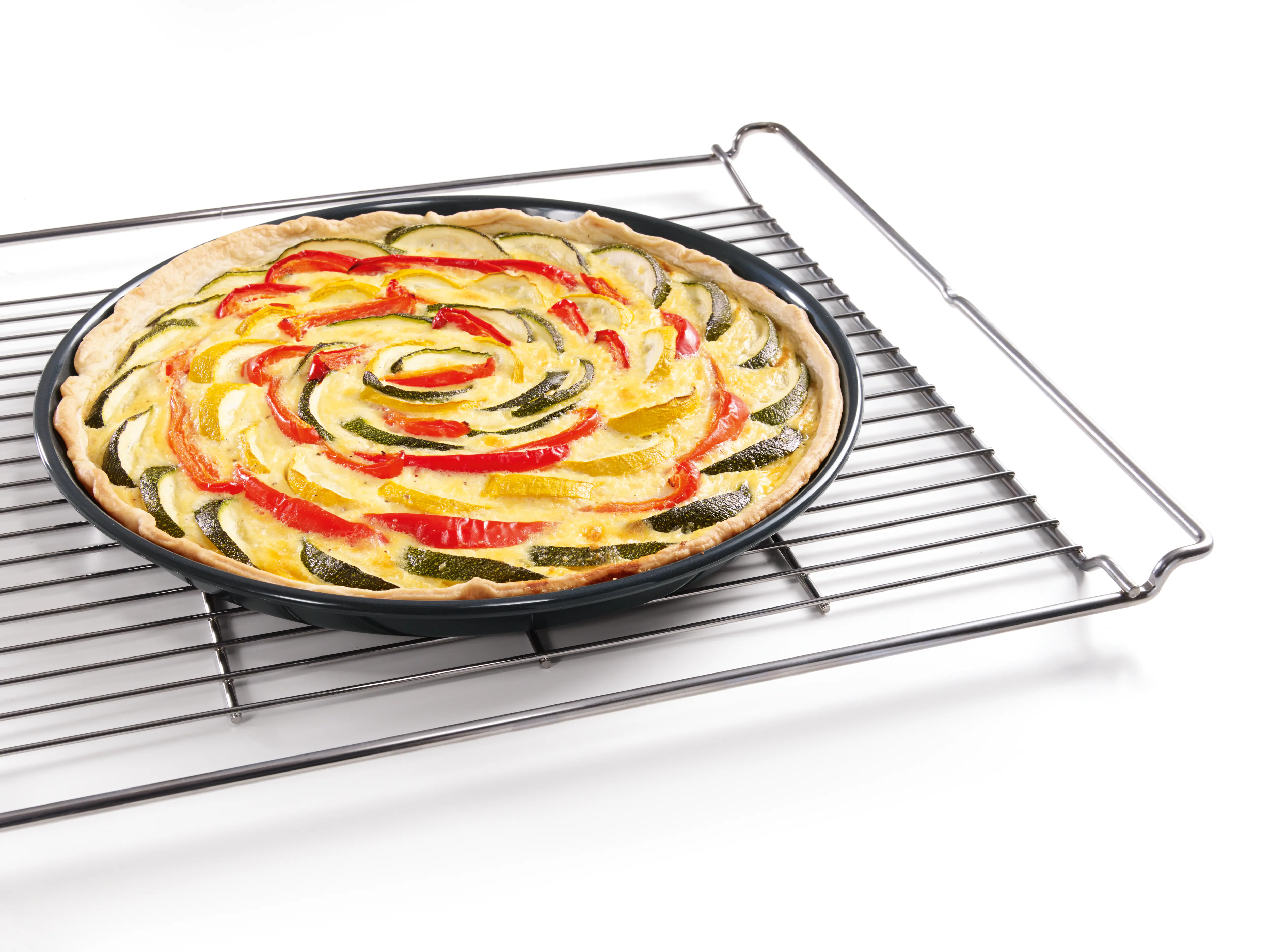 Round baking tray with PerfectClean finish. HBF271