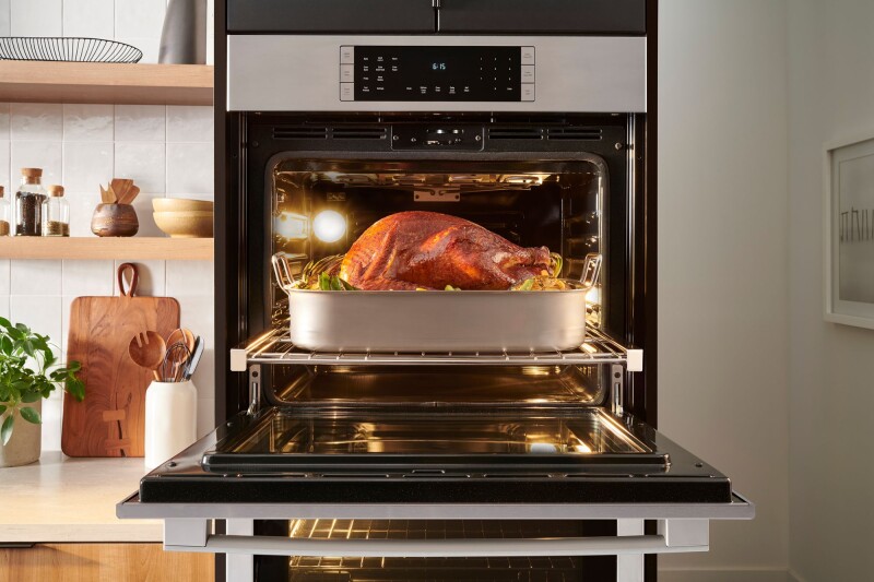 Benchmark Single Wall Oven 30'' HBLP451UC