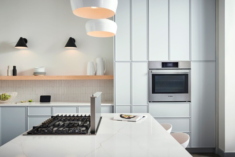 Benchmark Single Wall Oven 30'' HBLP451UC