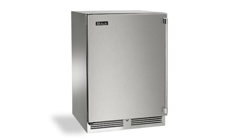 Perlick's 24-inch Front Venting Undercounter Glass Chiller features two (2) full-extension shelves and 5.3 cubic feet of space to provide ample storage for 86 perfectly chilled glasses. Autom