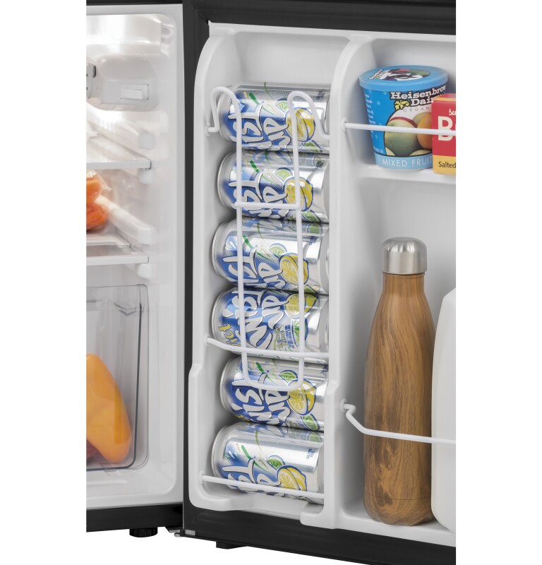 3.2 Cu. Ft. Compact Refrigerator3.2 Cu. Ft. Compact Refrigerator HC32TW10SV