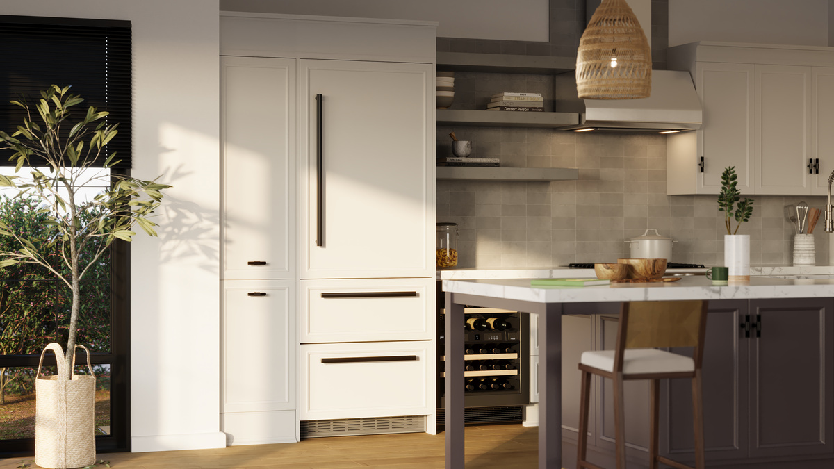 Fully Integrated Bottom Freezer Refrigerator with BioFresh, Right Hinged HCB1590G