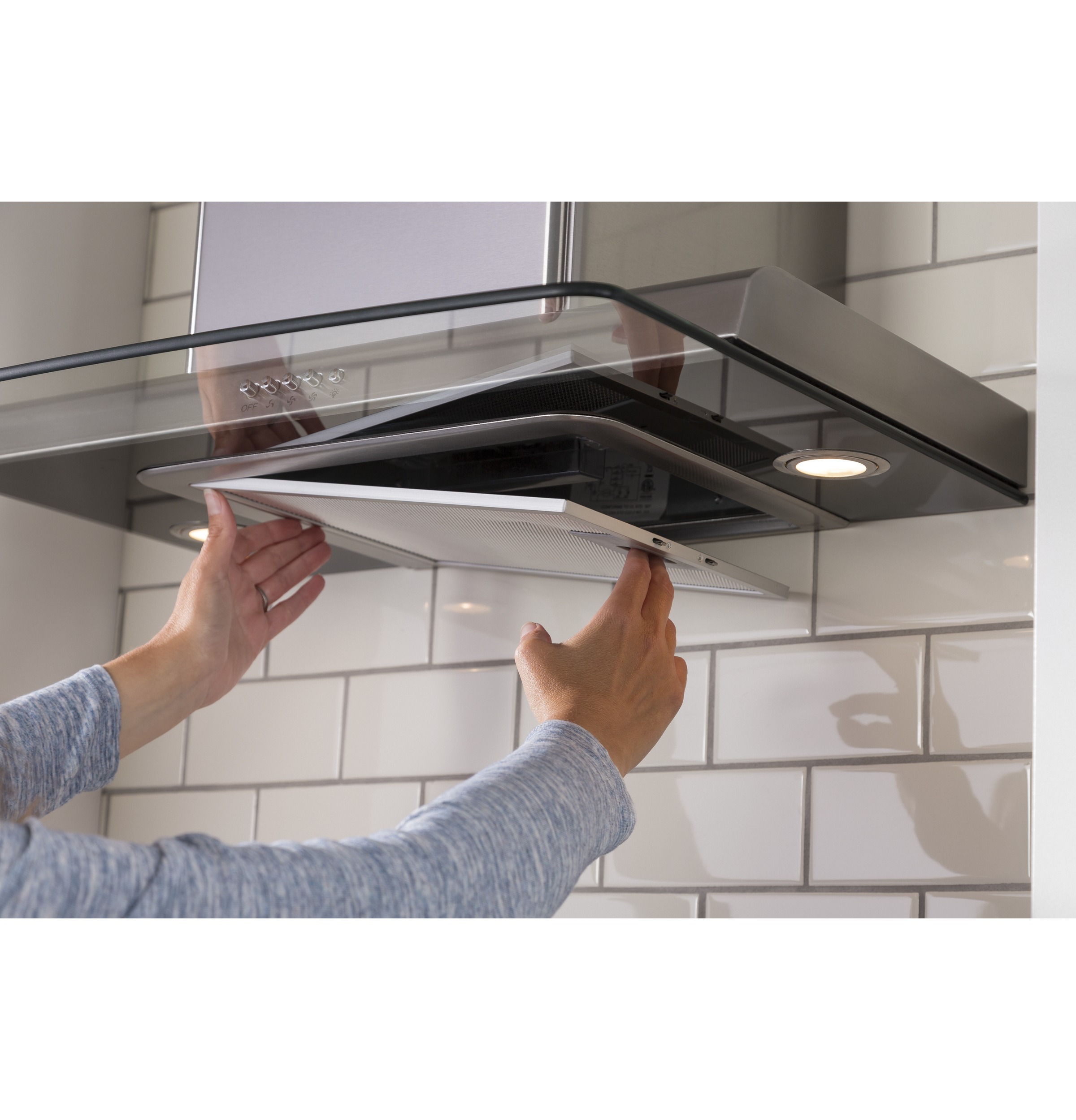 24" Chimney Vent with Tempered Glass HCH2100ACS