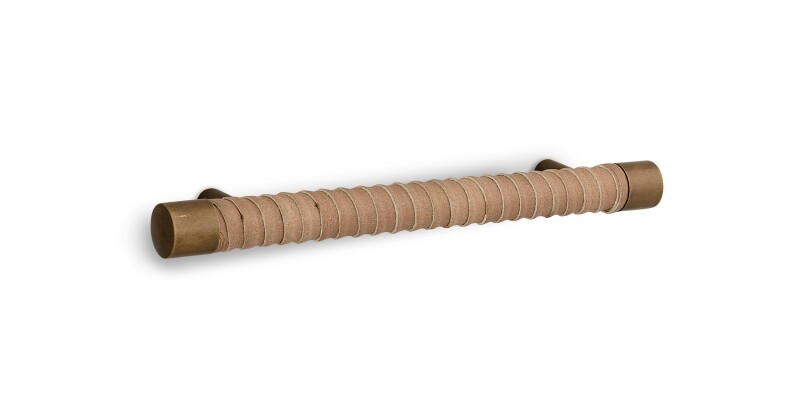Cast & Forge #23 Leather Wrapped Bar Pull HDW23LLTPL06