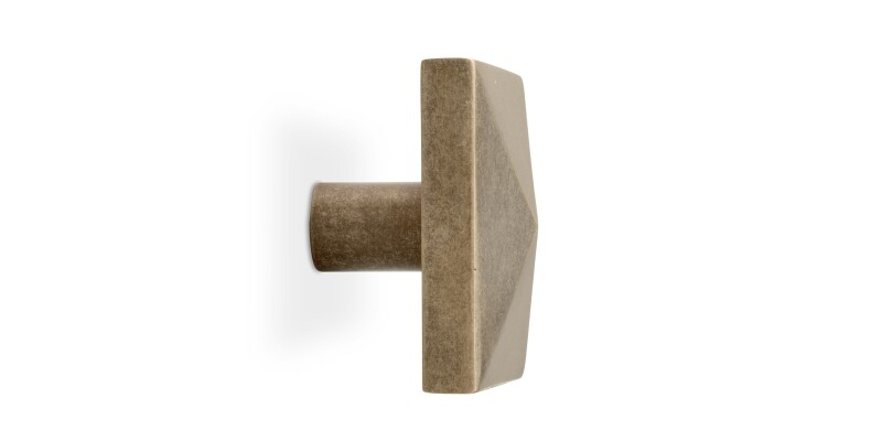 Cast & Forge #28 Knob HDW28BBK175