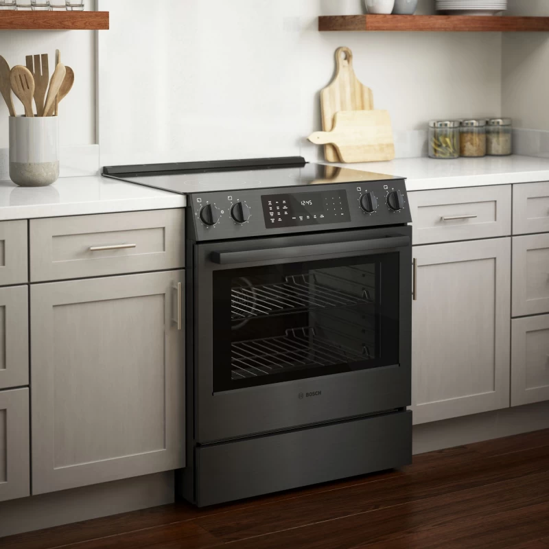 800 Series Electric Slide-in Range 30'' HEI8046U