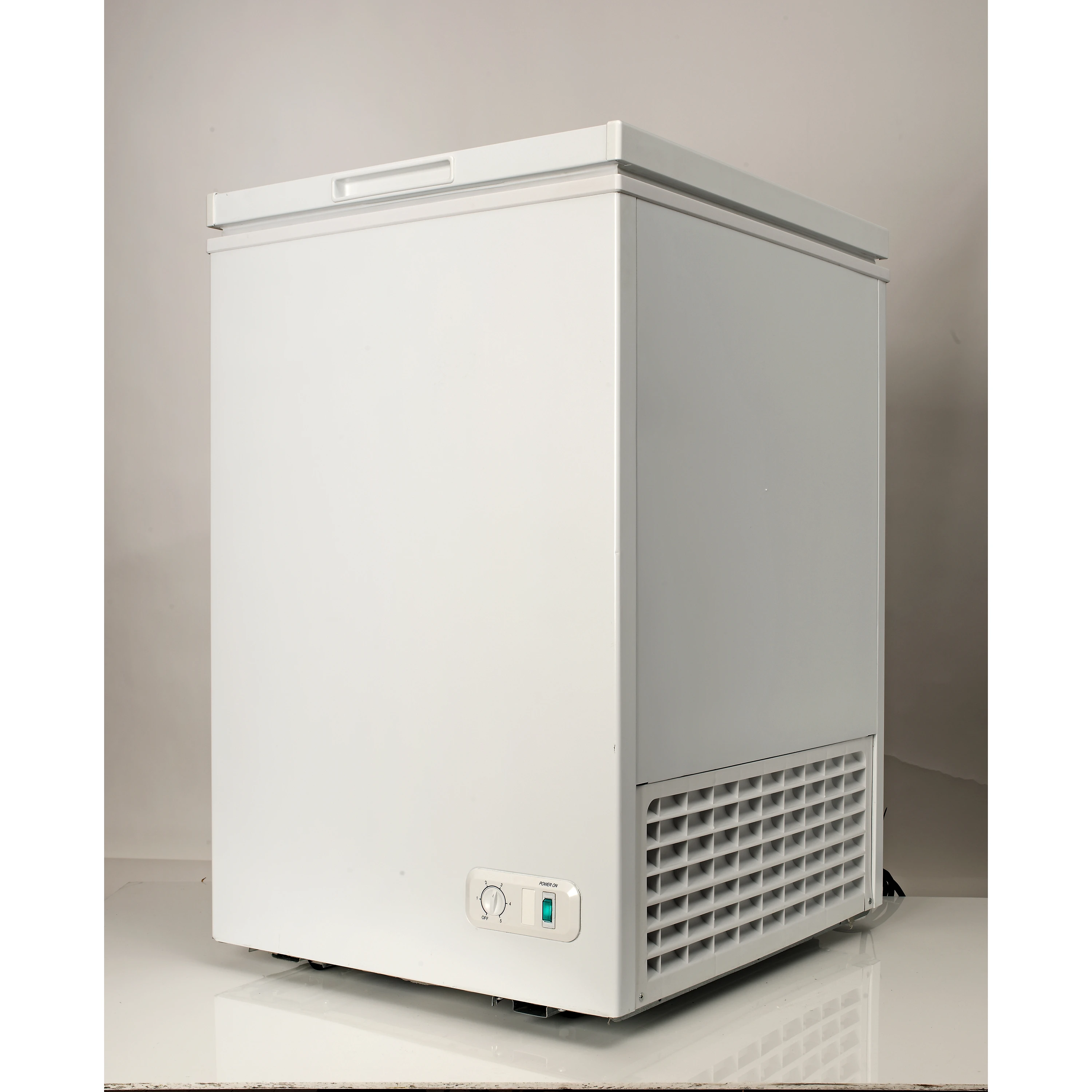 3.5 Cu. Ft. Capacity Chest Freezer HF35CM23NW, product image 4 of 11