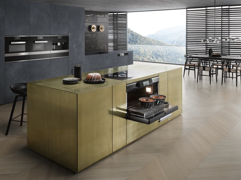 Original Self Clean ready FlexiClip telescopic runners For flexible, customized use of your oven. HFC92