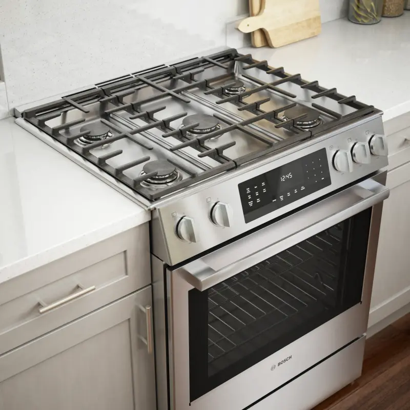 800 Series Gas Slide-in Range 30'' HGI8056UC