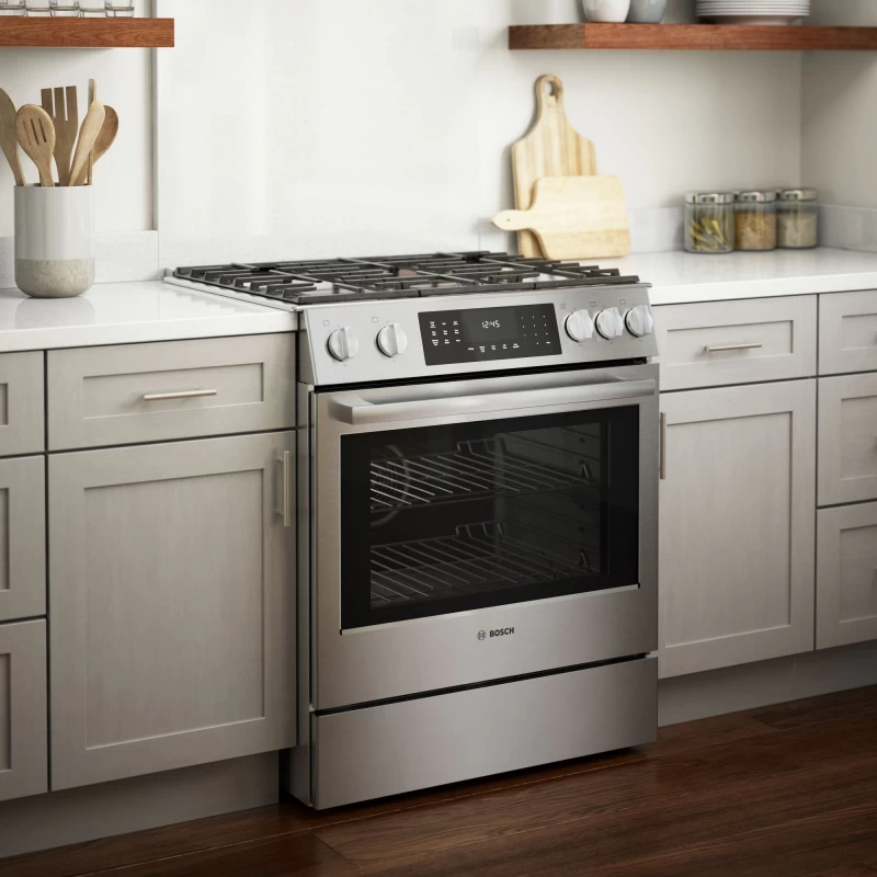 Benchmark Gas Slide-in Range 30'' view 9