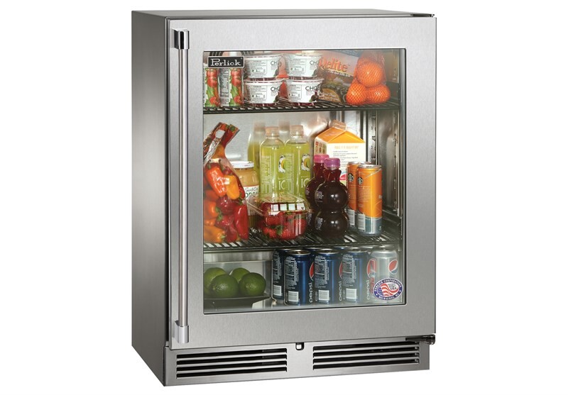 With a unique 18" depth, Perlick's Signature Series Shallow Depth is perfect for credenzas and narrow spaces that can't accommodate a traditional 24" unit. HH24RS4