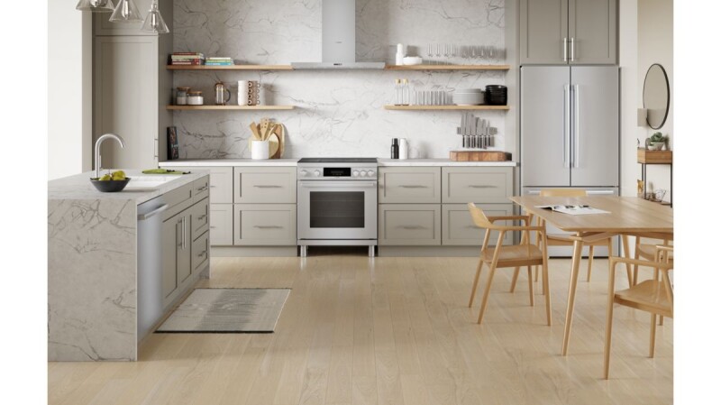 800 Series Induction freestanding range 30'' HIS8055U