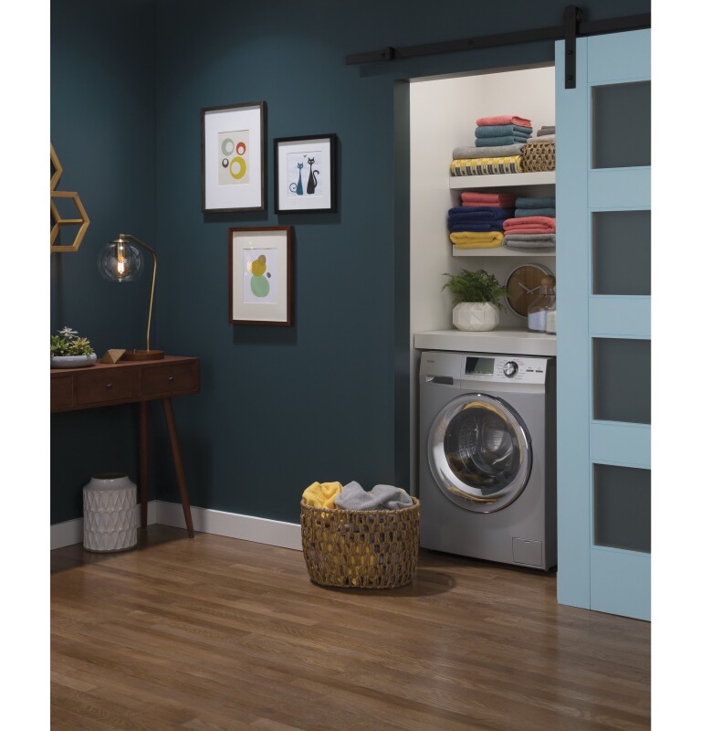 24" 2.0 cu. ft. Front Load Washer/Dryer Combo HLC1700AXS