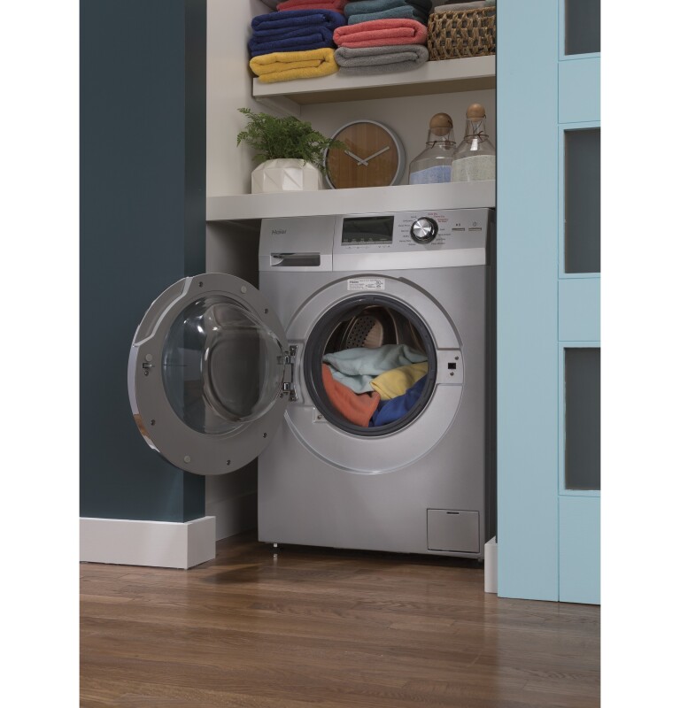 24" 2.0 cu. ft. Front Load Washer/Dryer Combo HLC1700AXS
